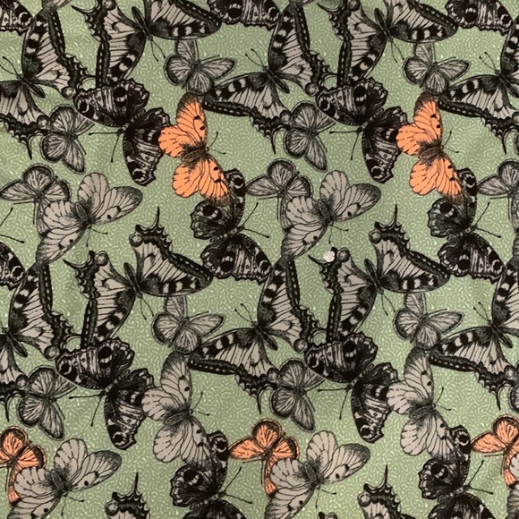 LuLaRoe XXS Oversized Irma Sage Green Butterfly Passion Tee - Picture 3 of 9